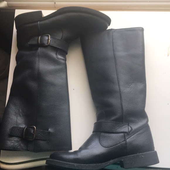 Steve Madden Shoes - Steve Madden Black Leather Boots